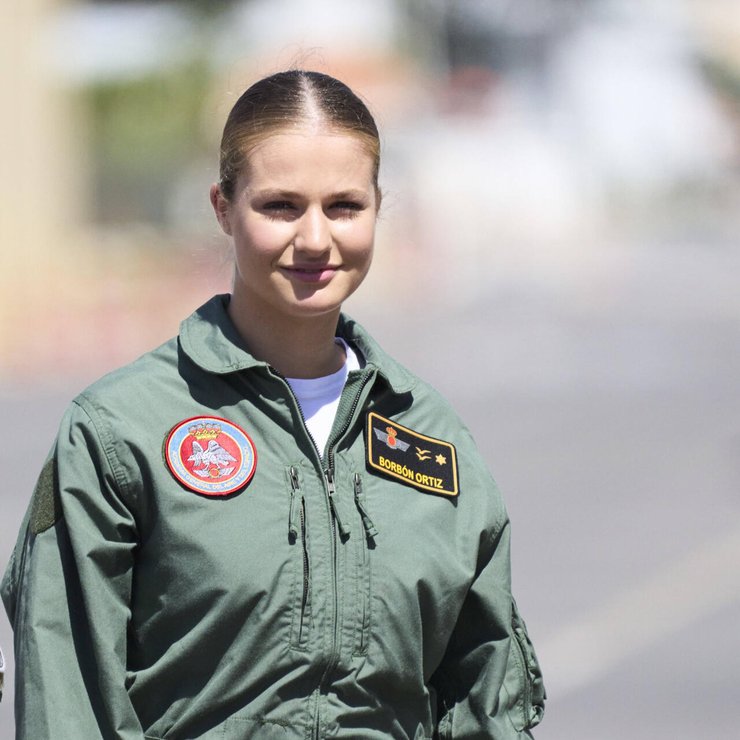 Princess Leonor on her 1st day at her last course of the Spanish Armed Forces at the General Air and Space academy  in San Javier, Murcia.