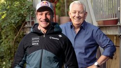 Die schönsten Schweizer: Marco Odermatt und Röbi Koller.