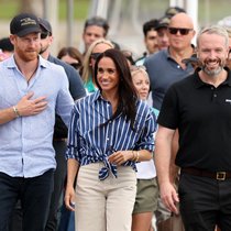 Eine grosse Reise steht an: Prinz Harrys Ehefrau, Herzogin Meghan, war seit dem Begräbnis der Queen nicht mehr in Grossbritannien.