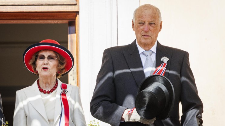 Die Stimmung bei Königin Sonja und König Harald V. ist trotz Thronjubiläum ernst. Auf sie warten ­herausfordernde Monate.