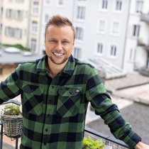 Jan Fitze zu Hause in Zürich. «Wenn ich nach den Drehs nach Hause komme, fällt die ganze Spannung ab und ich bin etwa einen Tag lang nicht ansprechbar.»