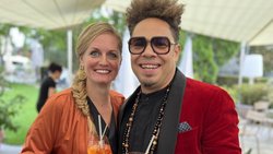Ein Prosit auf ihr Glück: Marc Sway und Ehefrau Severine geben sich viel Freiraum – geniessen die gemeinsame Zeit aber umso mehr.