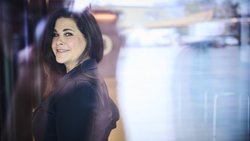 Schauspielerin Tonia Maria Zindel steht zurzeit im Bernhard Theater Zürich auf der Bühne.