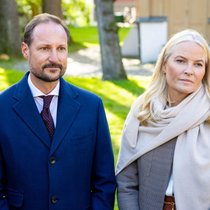 Zwischen Kronprinz ­Haakon und Kronprinzessin Mette-­Marit braucht es in der nächsten Zeit wohl viele Gespräche.