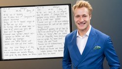 In seiner Biographie «Meine Welt» gibt er private Einblicke und öffnet sein Tagebuch.