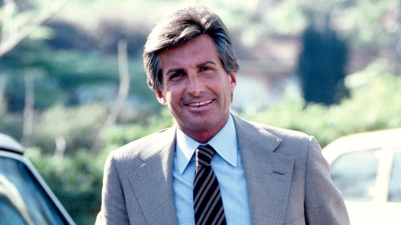 Gentleman vom Scheitel bis zur Sohle: Schauspieler George Hamilton auf dem Höhepunkt seines Ruhms (1979).