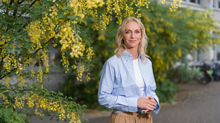 Während der ­Eishockey-WM (vom 15. bis 31. Mai) führt Annette ­Fetscherin durch die SRF-Studio­sendungen der Spiele in Zürich.