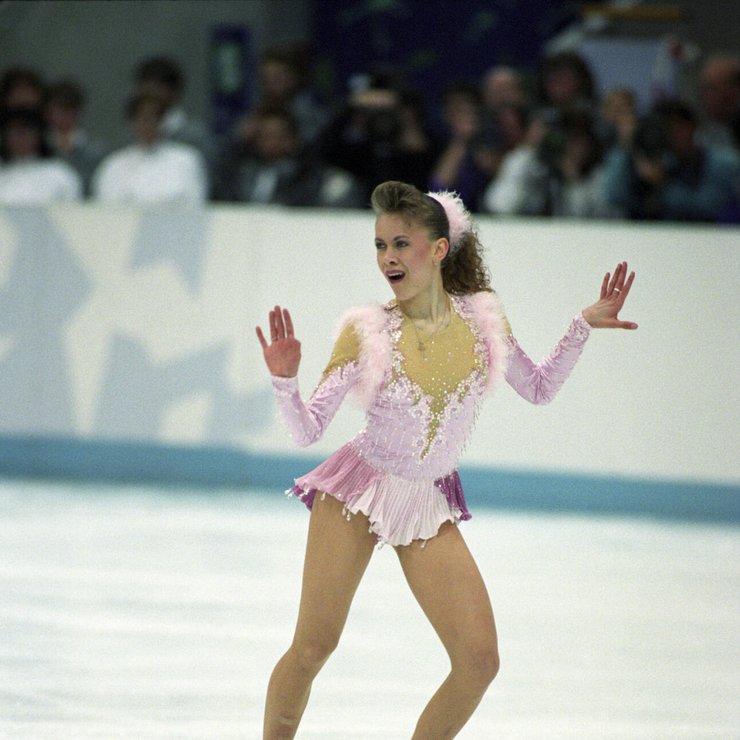 HAMAR OL-AMFI 19940225 Vinter-OL pa Lillehammer 1994 Kunstlop, frilop kvinner: Vinneren Oksana Baiul fra Ukraina i aksjo