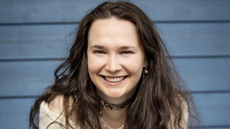 Im Oktober ist Zoë Më 25 geworden. Ihre ­Geburtstagstradition: «Mit meiner besten Freundin gehe ich ­immer in dasselbe ­Restaurant.»