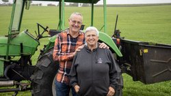 Röbi Schmid und Gabi Ochsner freuen sich auf eine gemeinsame Zukunft.