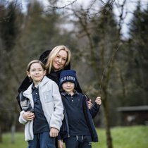 Die Söhne Lenny (l.) und Anthony sind elf und acht Jahre alt: «Heute ist das Mami bei ihnen weniger gefragt als früher», sagt Tatana Sterba.