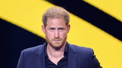 Auch wenn Harry sich versöhnlich gibt, bleibt Bruder William skeptisch.